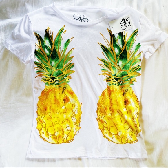 Chaser Tops - Chaser pineapple tee with metallic NWT